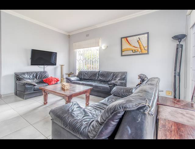 3 BEDROOM DUPLEX FOR SALE IN WELTEVREDEN PARK